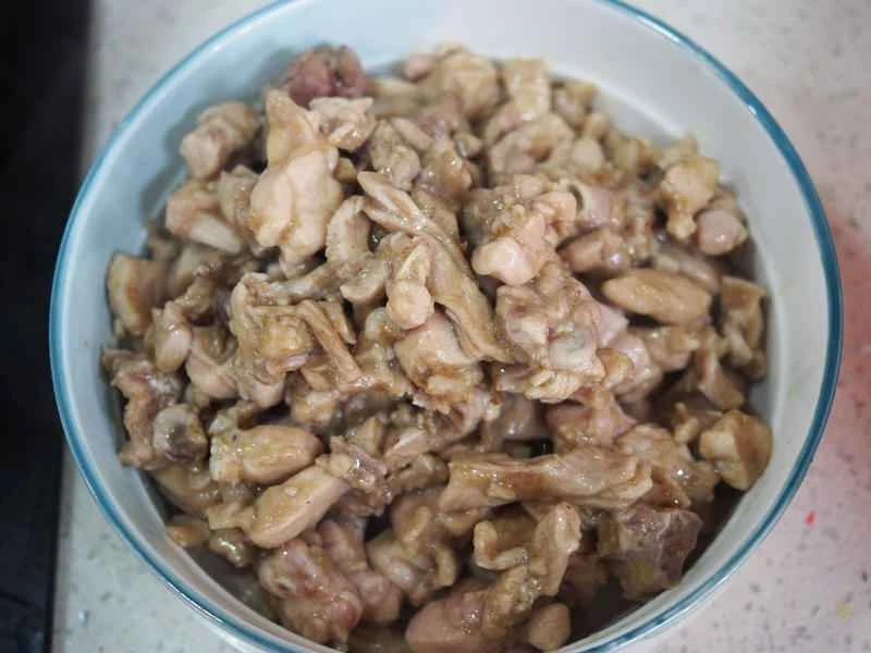 How to make pure milk hand-torn toast: Step 1