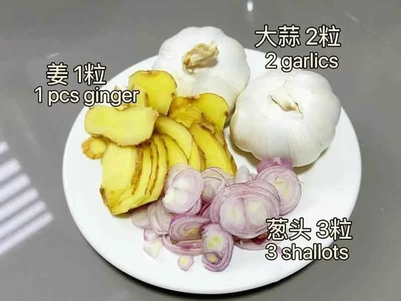 How to make pure milk hand-torn toast: Step 1