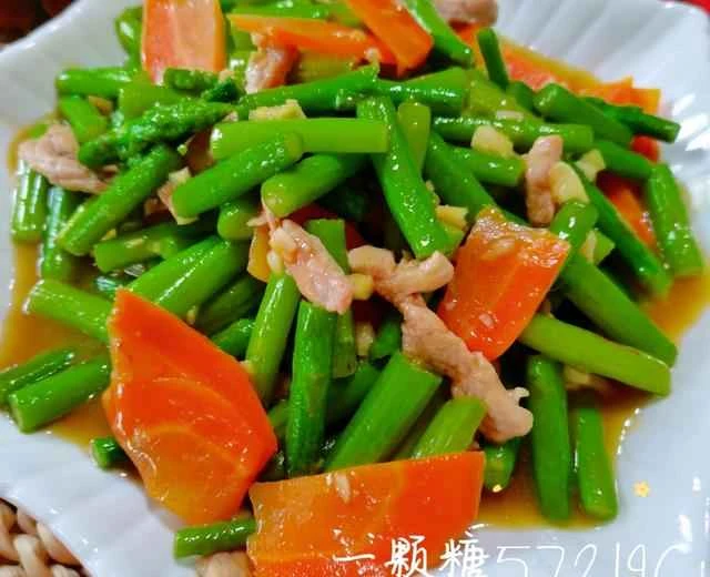 Crisp and delicious "Stir-fried Asparagus" recipe