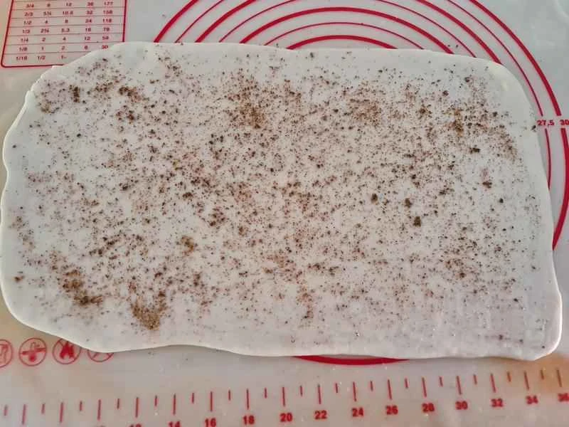 How to make pure milk hand-torn toast: Step 1