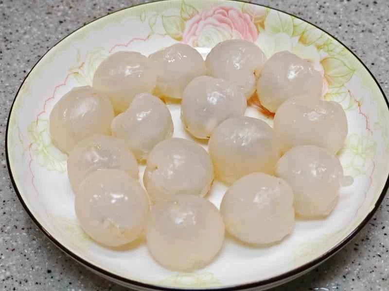 How to make pure milk hand-torn toast: Step 1