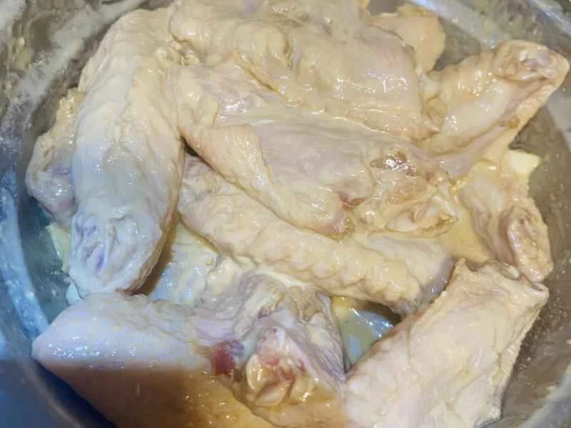 How to make pure milk hand-torn toast: Step 1