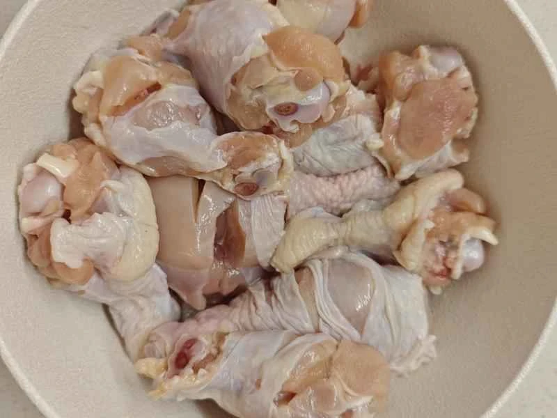 How to make pure milk hand-torn toast: Step 1