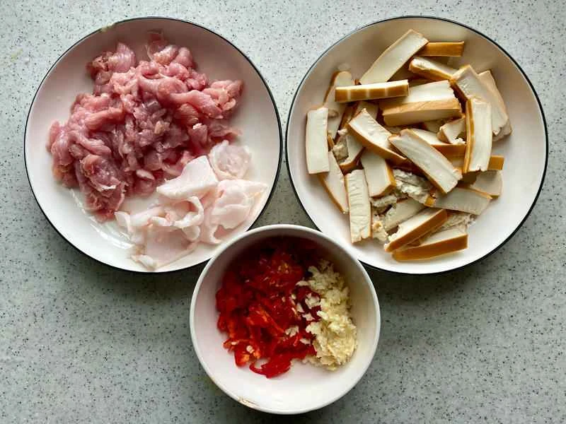 How to make pure milk hand-torn toast: Step 1