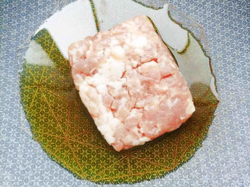 How to make pure milk hand-torn toast: Step 1