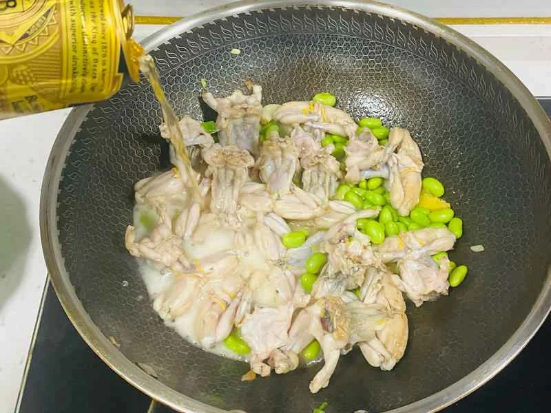 How to make pure milk hand-torn toast: Step 1