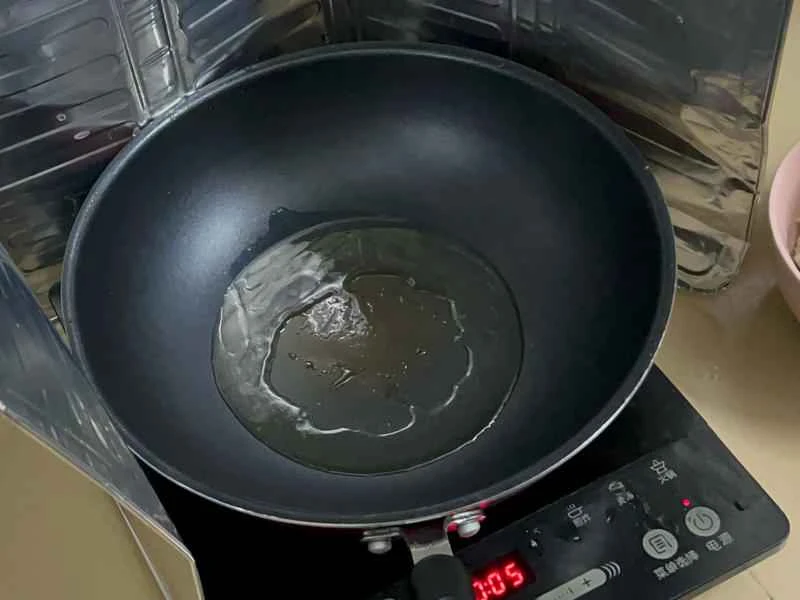 How to make pure milk hand-torn toast: Step 1