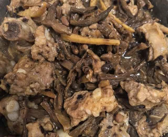 Recipe for Steamed Pork Ribs with Green Beans (a classic home-style dish)