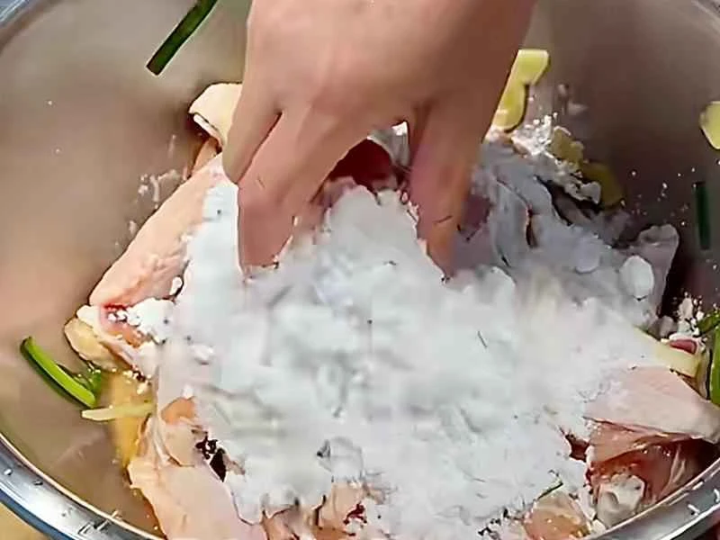 How to make pure milk hand-torn toast: Step 1