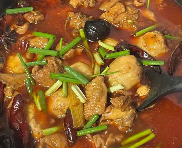 ✅Day 217 of the 365-Day Challenge to Have a Different Dinner Every Day: Braised Pork Intestines with Taro and Chicken‼️