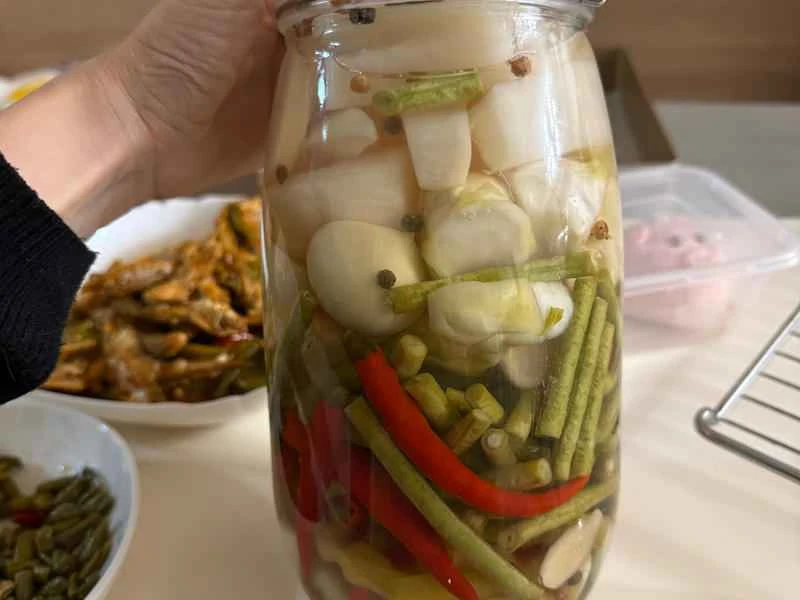 How to make pure milk hand-torn toast: Step 1