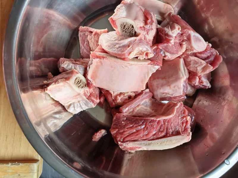 How to make pure milk hand-torn toast: Step 1