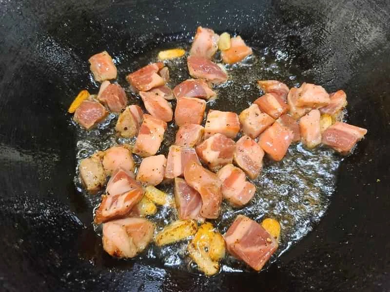 How to make pure milk hand-torn toast: Step 1