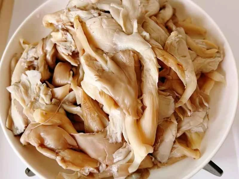 How to make pure milk hand-torn toast: Step 1