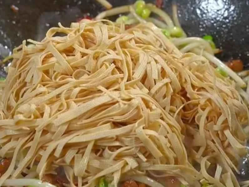 How to make pure milk hand-torn toast: Step 1