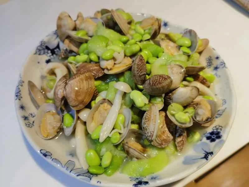 How to make pure milk hand-torn toast: Step 1