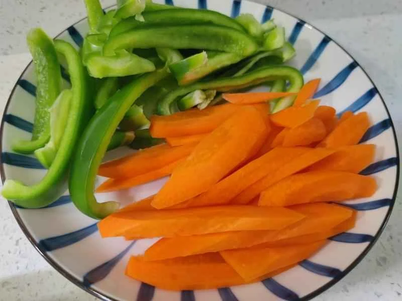 How to make pure milk hand-torn toast: Step 1