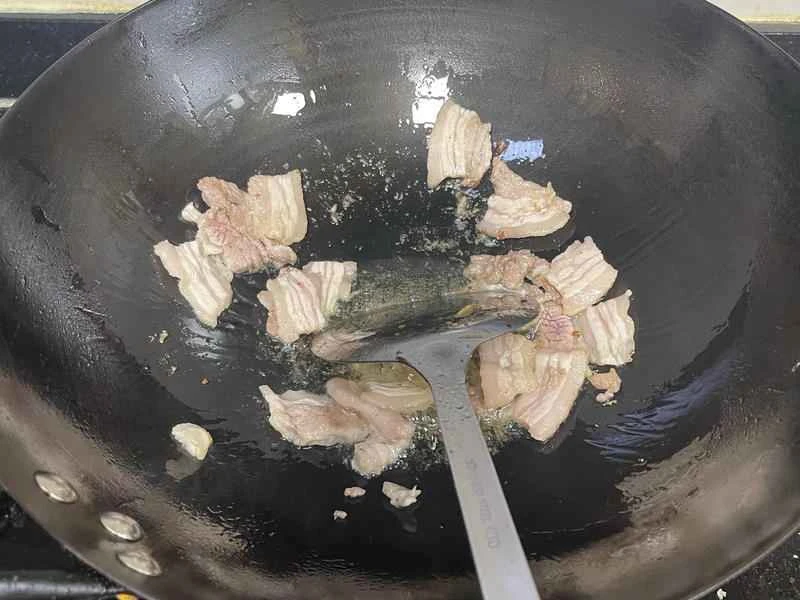 How to make pure milk hand-torn toast: Step 1