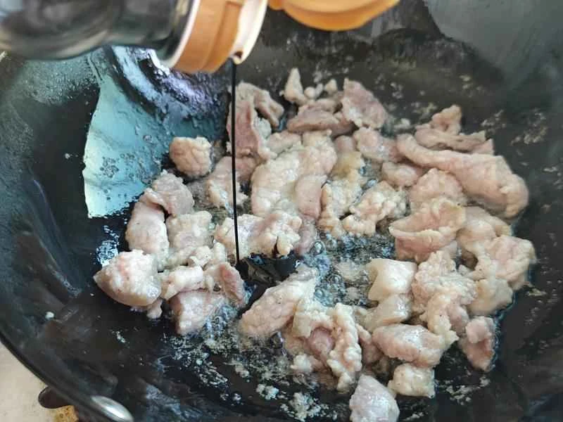 How to make pure milk hand-torn toast: Step 1