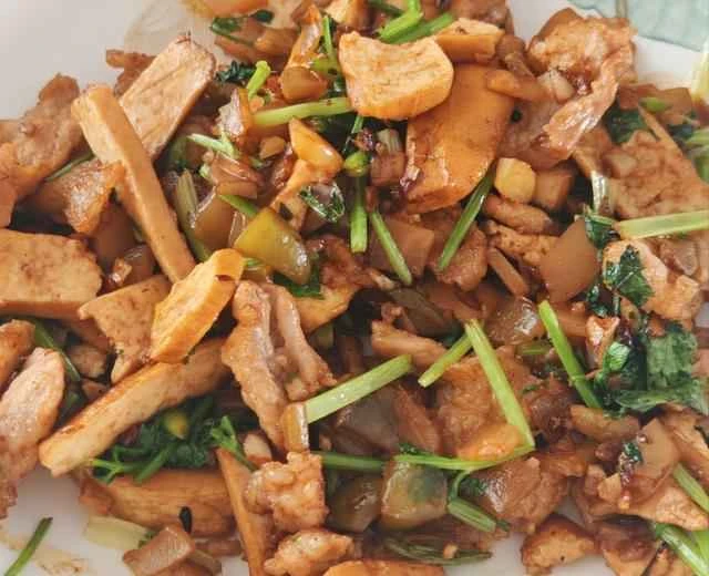 Recipe for stir-fried pork with pickled mustard tuber and dried tofu