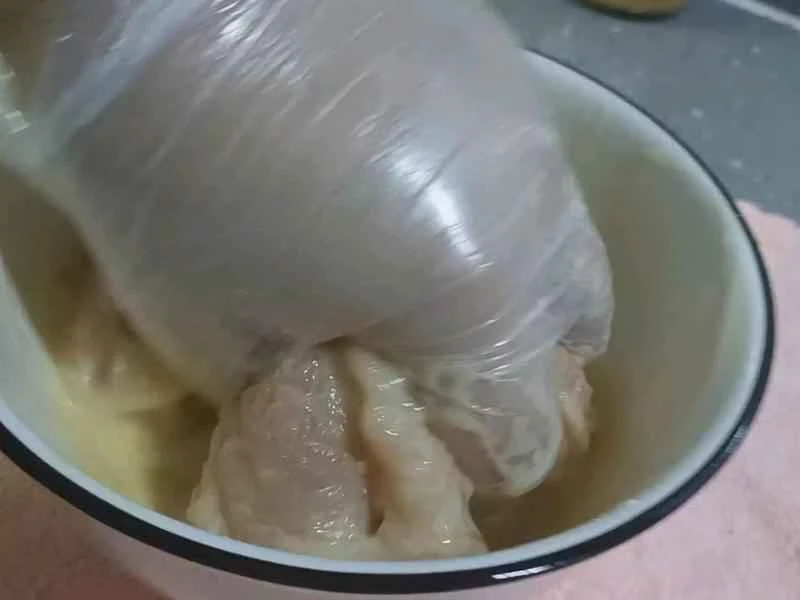 How to make pure milk hand-torn toast: Step 1