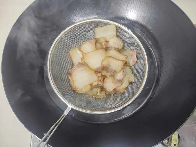 How to make pure milk hand-torn toast: Step 1