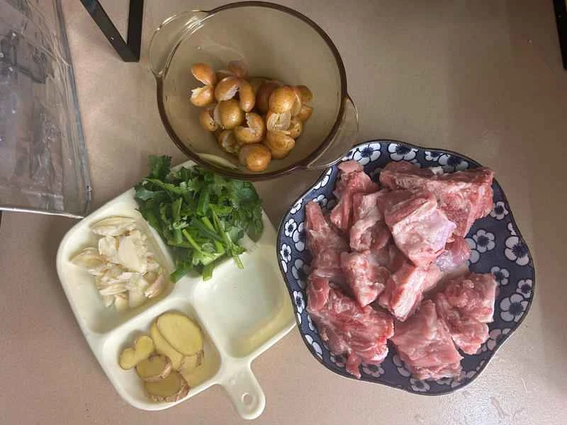 How to make pure milk hand-torn toast: Step 1