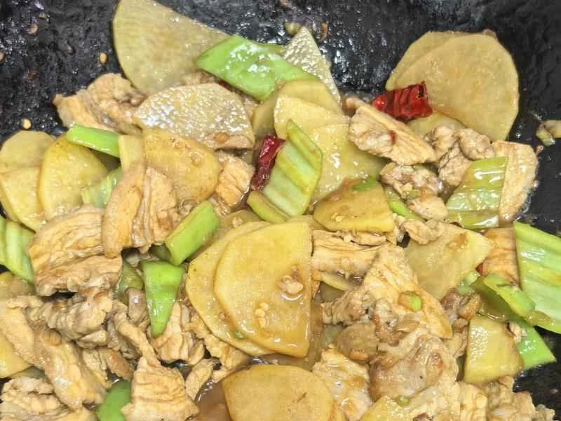 How to make pure milk hand-torn toast: Step 1