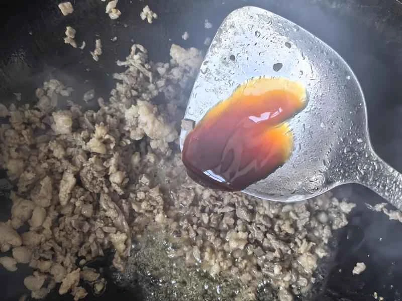 How to make pure milk hand-torn toast: Step 1