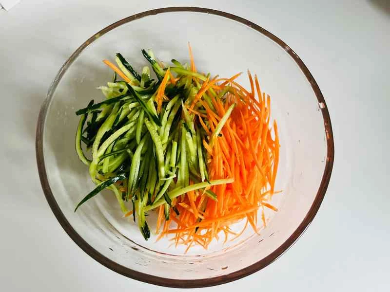 How to make pure milk hand-torn toast: Step 1