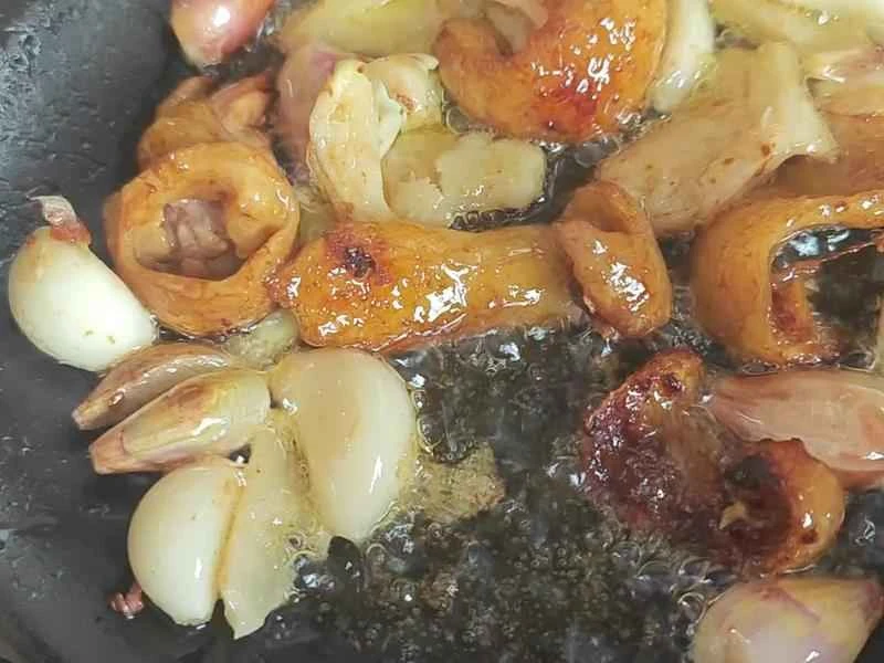 How to make pure milk hand-torn toast: Step 1