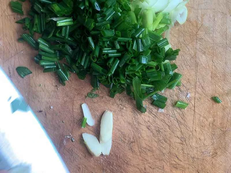 How to make pure milk hand-torn toast: Step 1