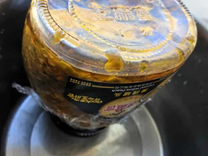 How to make pure milk hand-torn toast: Step 1