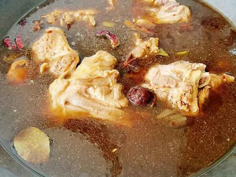 How to make pure milk hand-torn toast: Step 1