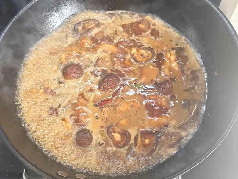 How to make pure milk hand-torn toast: Step 1