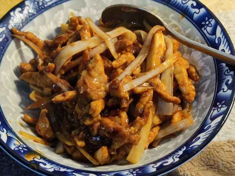 How to make pure milk hand-torn toast: Step 1