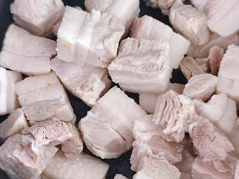 How to make pure milk hand-torn toast: Step 1