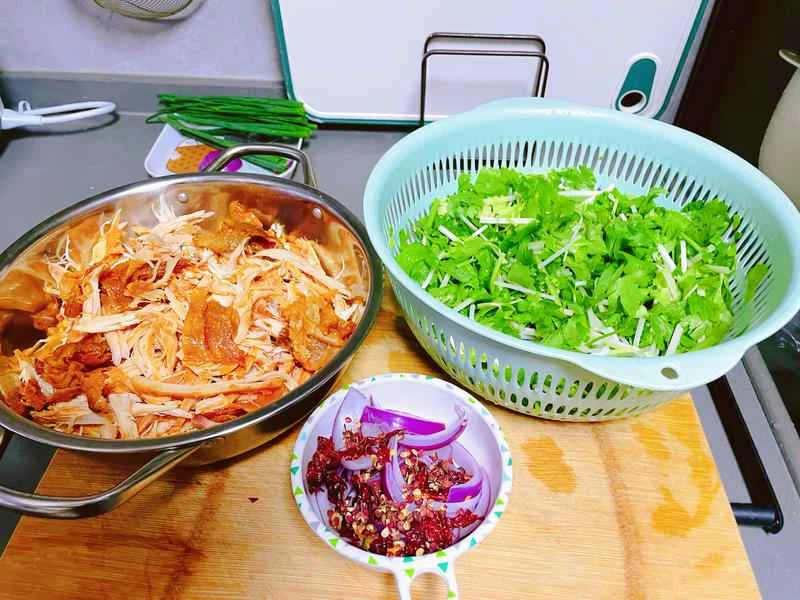 How to make pure milk hand-torn toast: Step 1