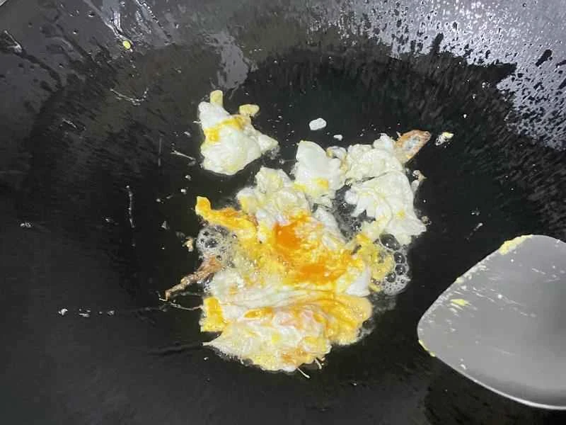 How to make pure milk hand-torn toast: Step 1