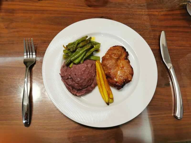 How to make pure milk hand-torn toast: Step 1