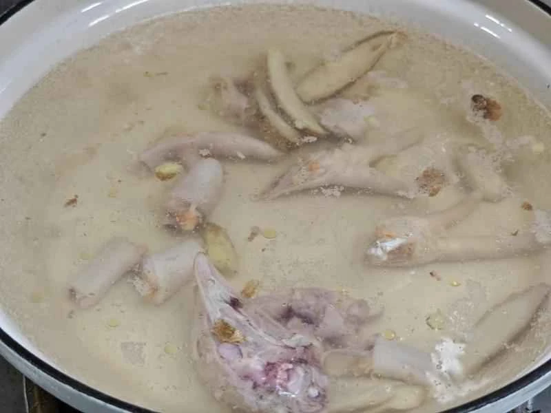 How to make pure milk hand-torn toast: Step 1