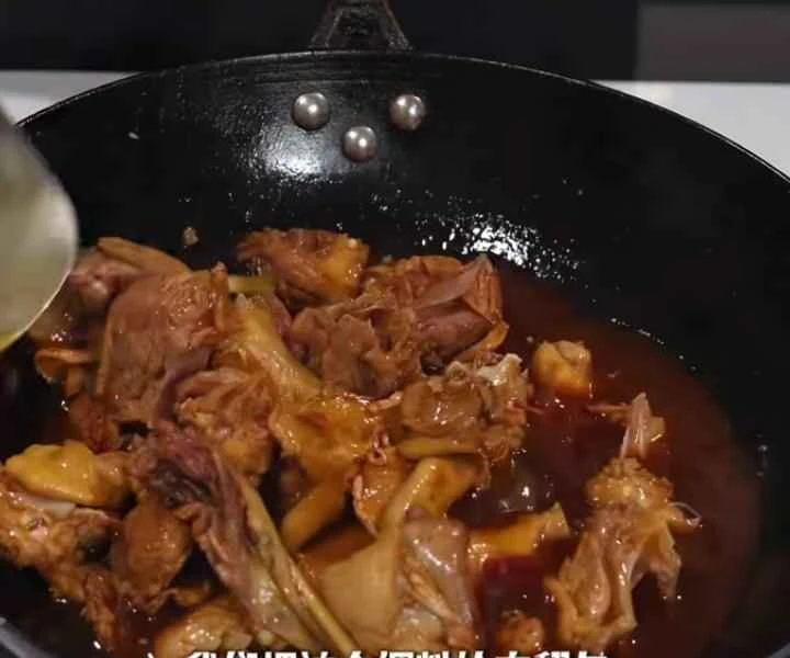 How to make pure milk hand-torn toast: Step 1