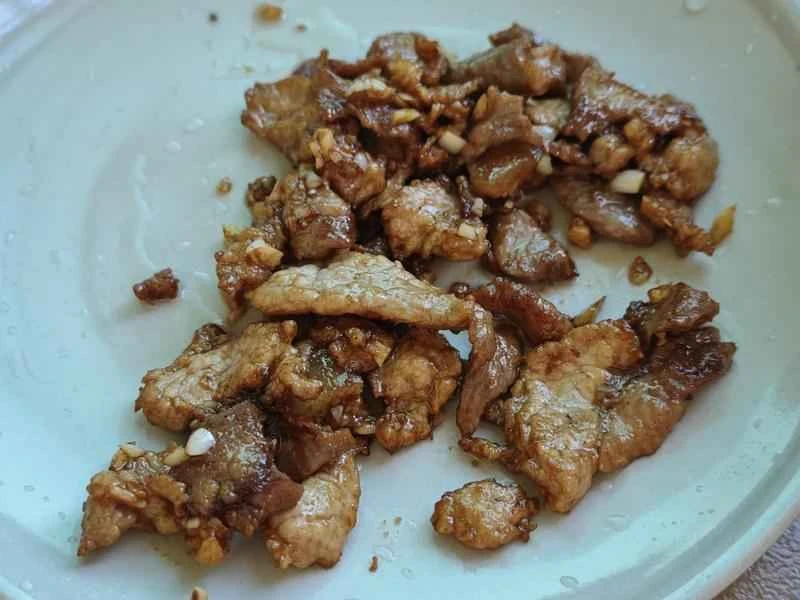 How to make pure milk hand-torn toast: Step 1