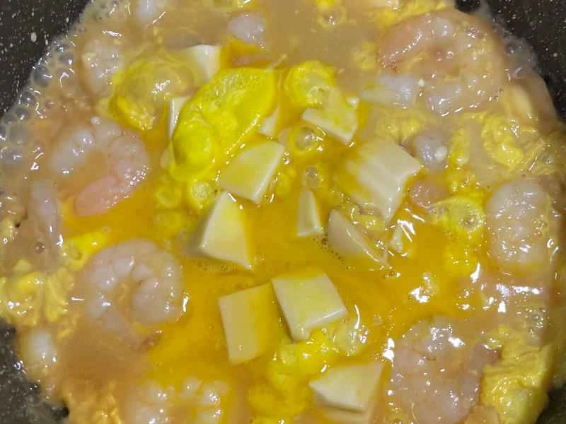 How to make pure milk hand-torn toast: Step 1