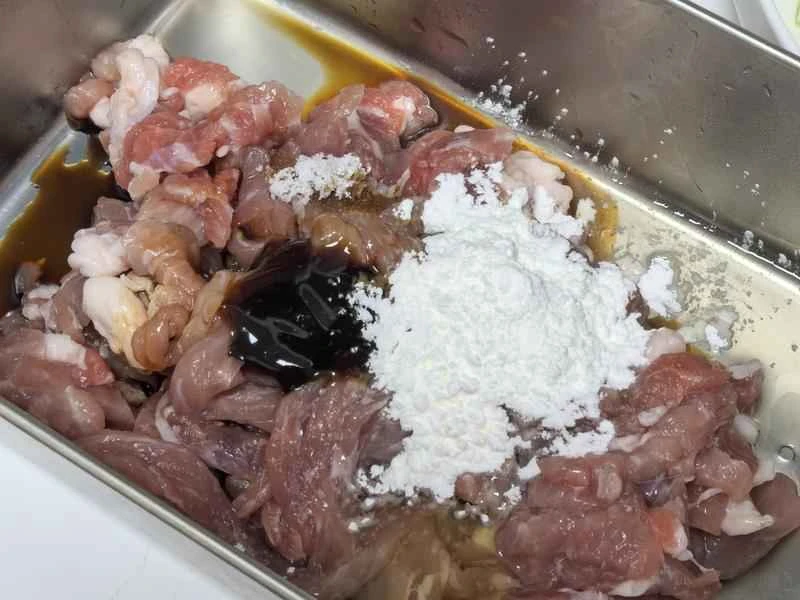 How to make pure milk hand-torn toast: Step 1