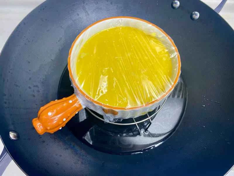 How to make pure milk hand-torn toast: Step 1