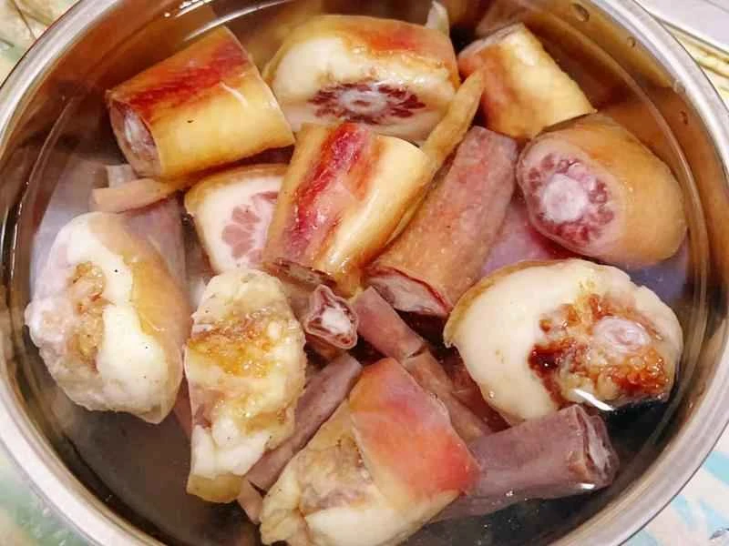 How to make pure milk hand-torn toast: Step 1