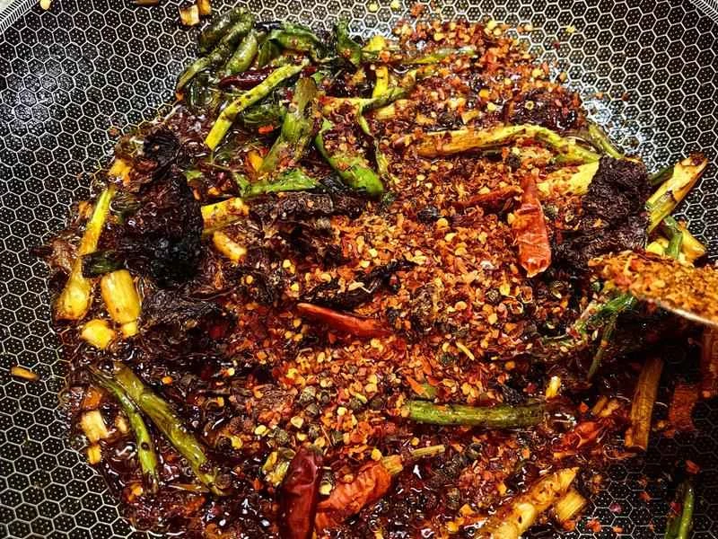 How to make pure milk hand-torn toast: Step 1