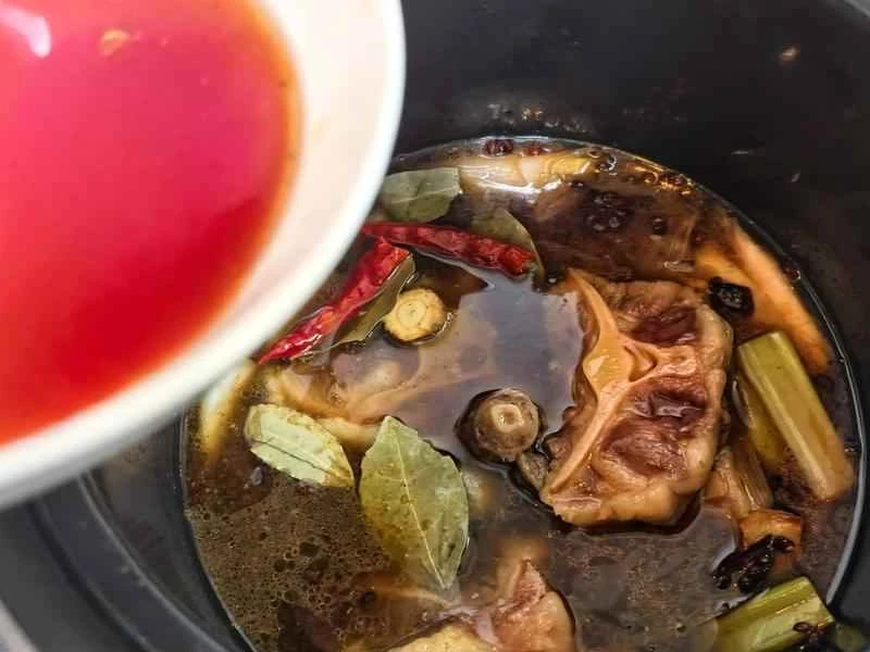 How to make pure milk hand-torn toast: Step 1