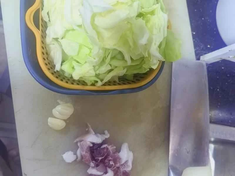 How to make pure milk hand-torn toast: Step 1